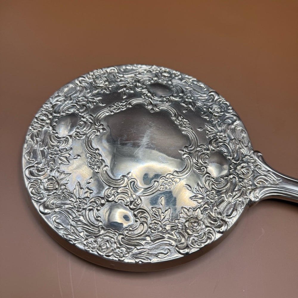 Vintage Art Nouveau Silver Tone Plated Mirror Brush Vanity Dresser Set - Picture 4 of 13